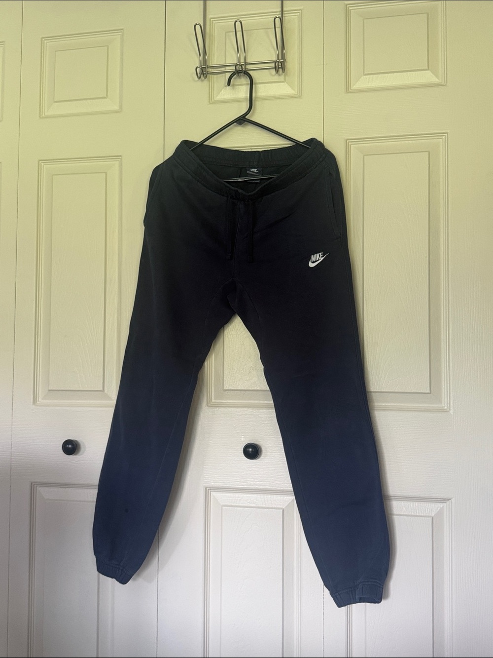 Nike navy small sweatpants